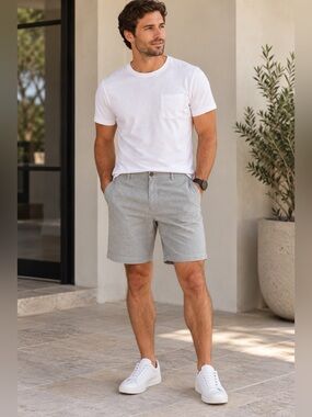 Patagonia Men’s Light Gray Flat-Front Shorts